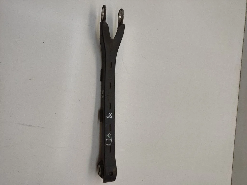 Rear control arm A2303520088