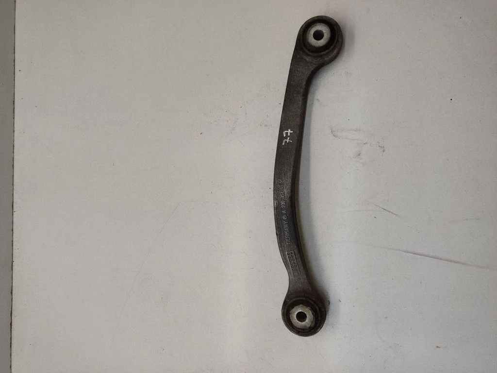 Rear control arm A2303520101