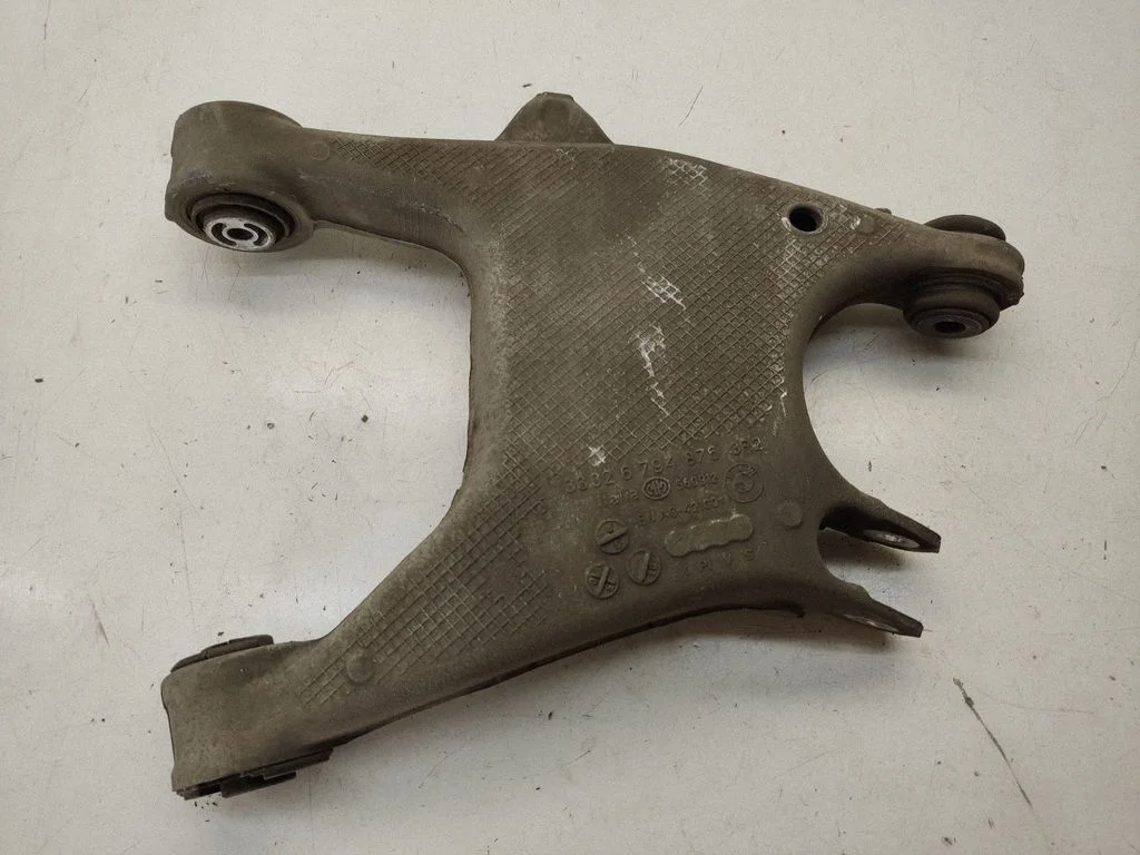 Rear upper control arm/wishbone 6794876