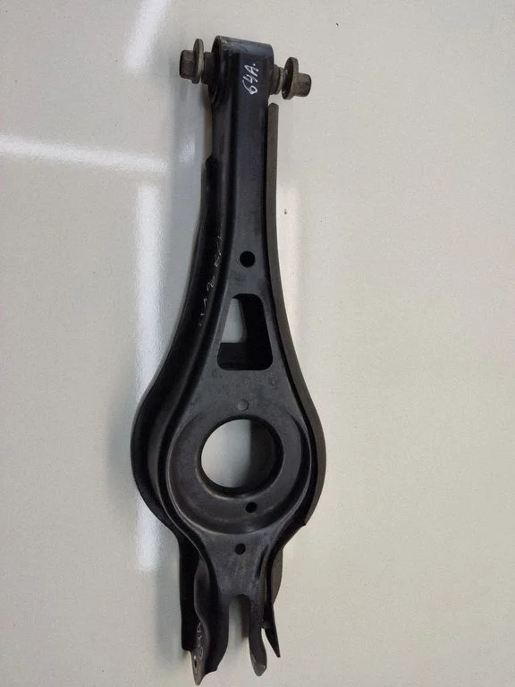 Rear upper control arm/wishbone 55211C1XXX