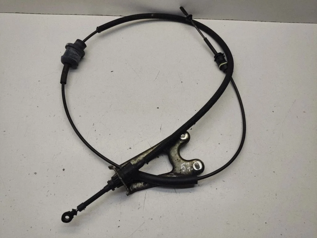 Gear shift cable linkage 04779424AC