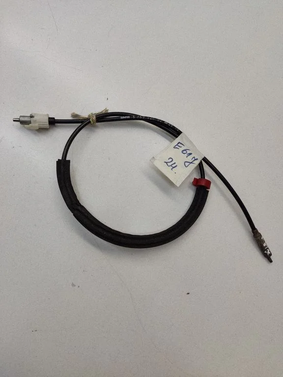 Gear shift cable linkage – BMW 5 Series E60 E61 (2004-2010)