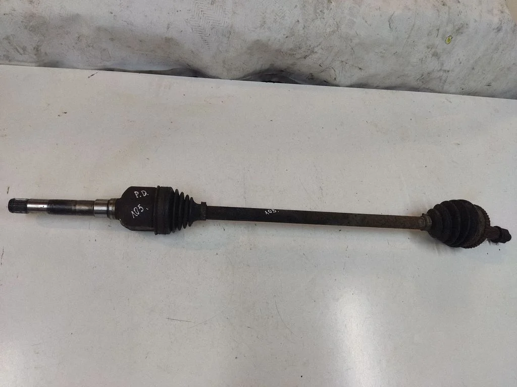 Front driveshaft 04641882AD