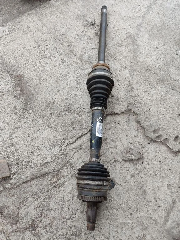 Front driveshaft – Land Rover Range Rover L322 (2002-2012)