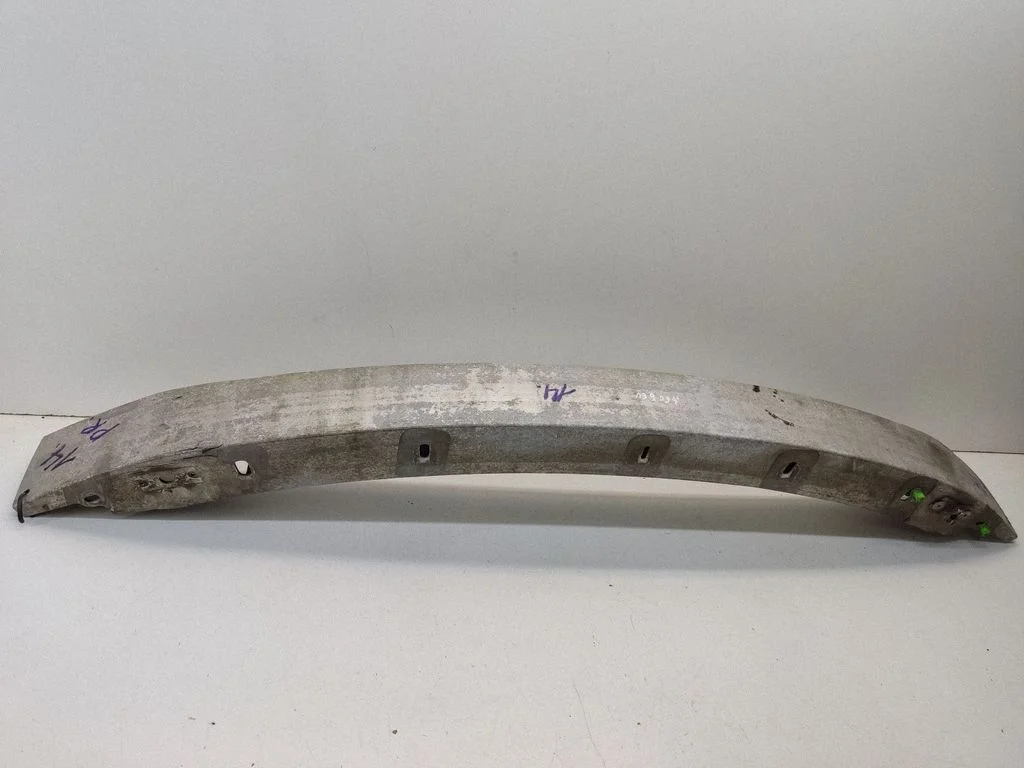 Front bumper cross member 4Z7807109B