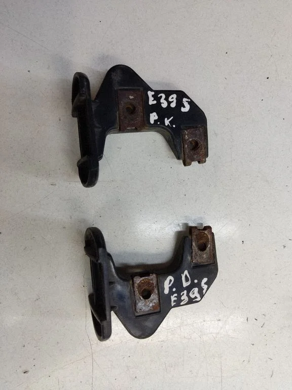 Front bumper mounting bracket – BMW 5 Series E39 (1996-2003)