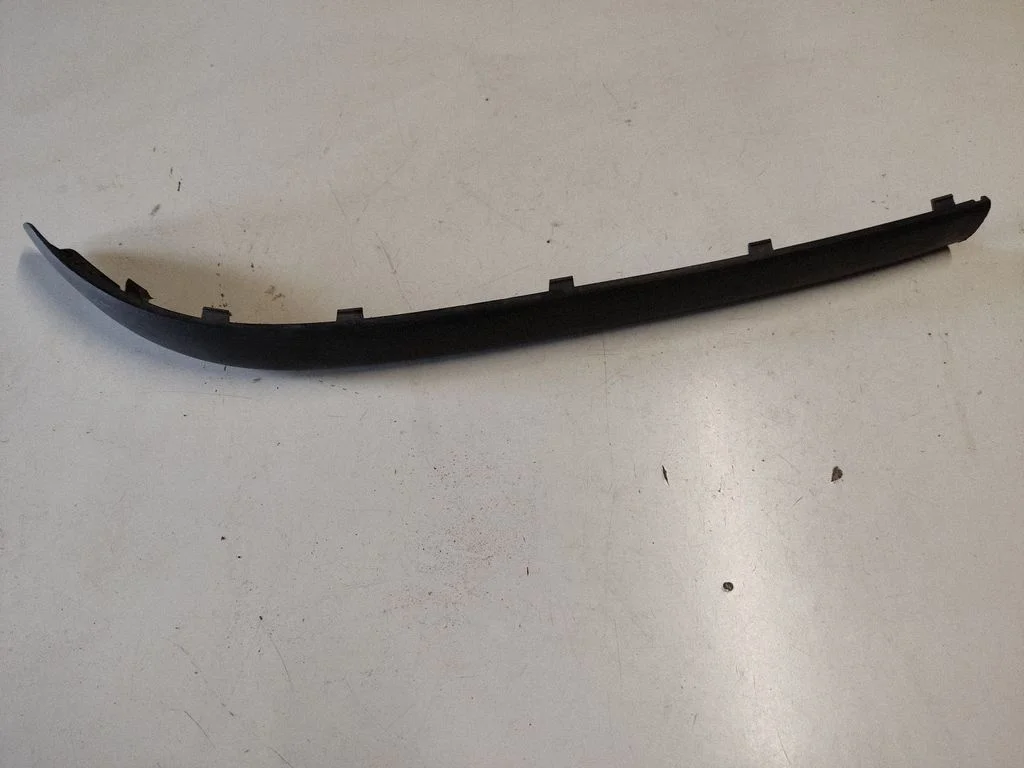 Front bumper splitter molding – BMW 3 Series E46 (1998-2005)
