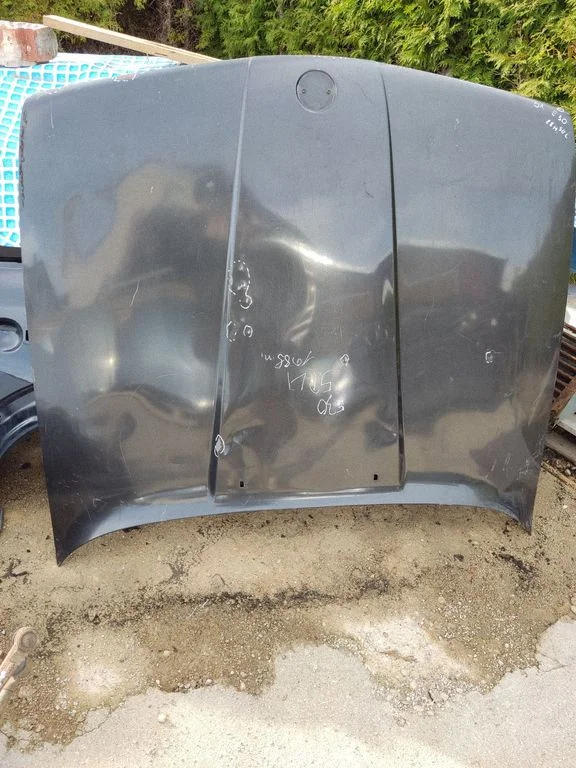 Engine bonnet/hood – BMW 3 Series E30 (1983-1994)