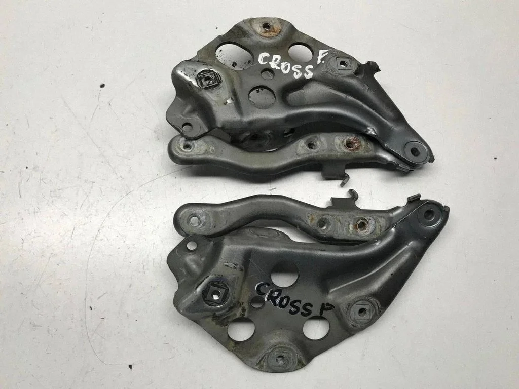 Engine bonnet/hood hinges 62116929