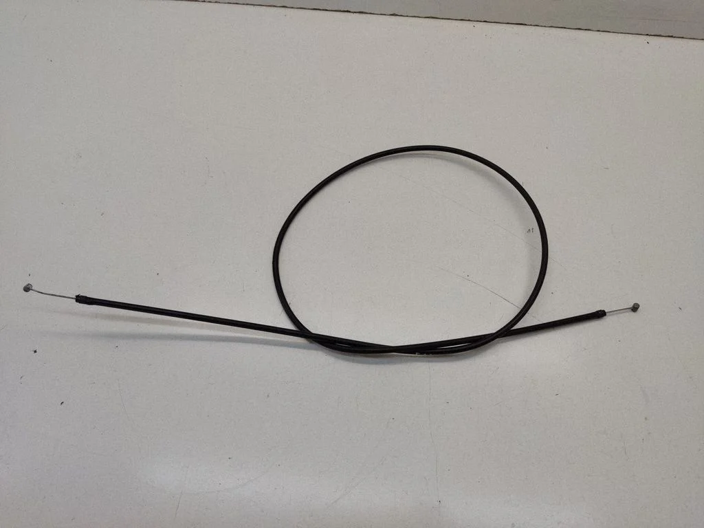 Engine bonnet/hood lock release cable – BMW 5 Series F10 F11 (2009-2016)