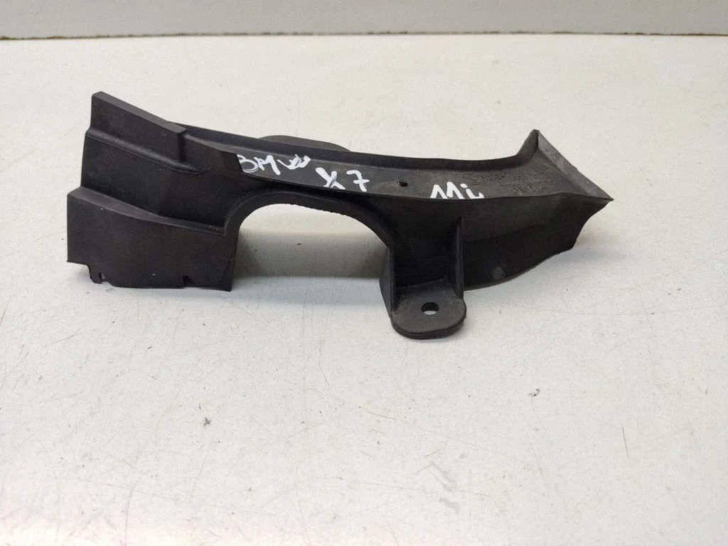 Engine compartment rubber – BMW 7 Series F01 F02 F03 F04 (2008-2016)