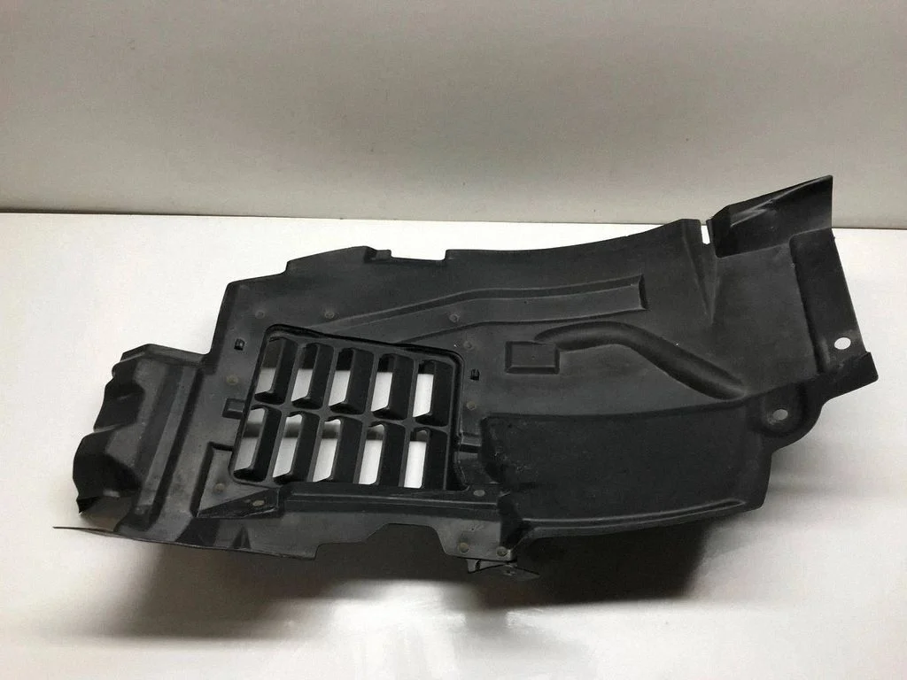 Front wheel arch liner splash guards 63845CA000