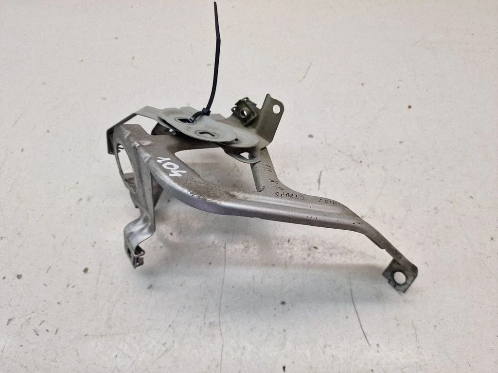 Fender mounting bracket – BMW 5 Series F10 F11 (2009-2016)