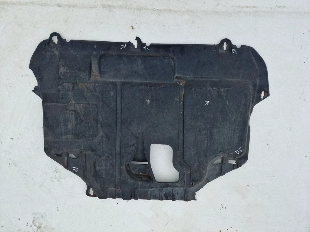 Motora dibena aizsargs 3M51R6P013C