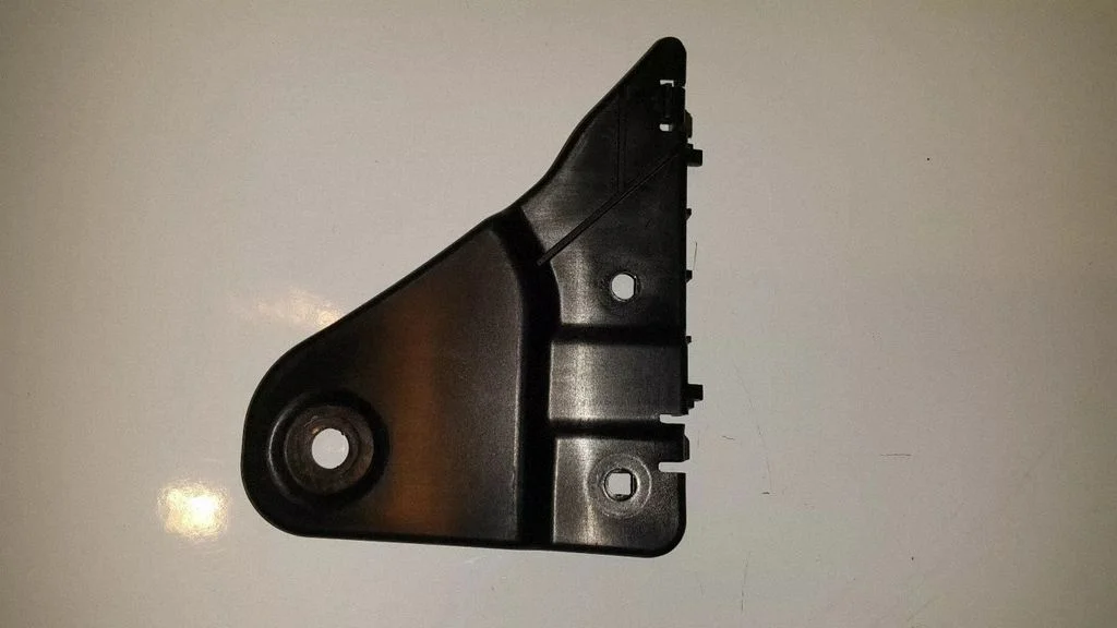 Rear bumper mounting bracket 8Z0807376B