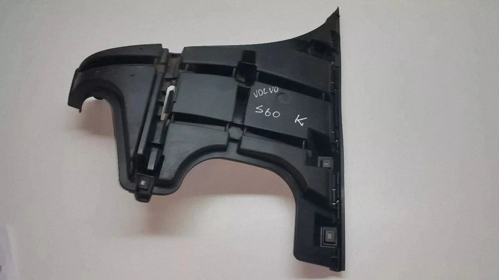 Rear bumper mounting bracket 08693386