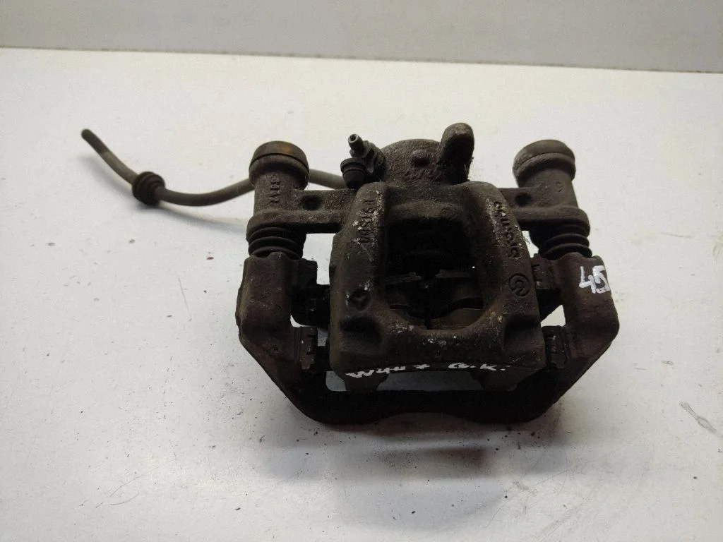 Rear brake caliper – Mercedes-Benz Vito Viano W447 (2014-)