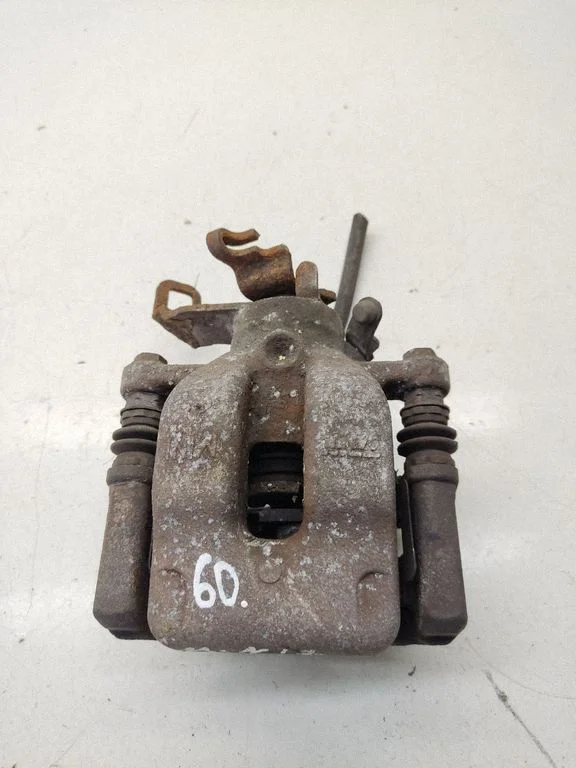 Tagumine pidurisadul – tagumine parem