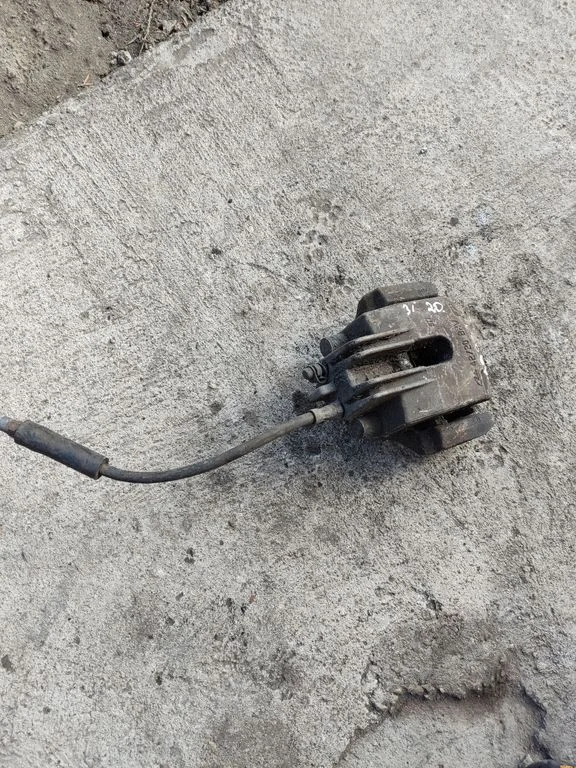 Tagumine pidurisadul 4220