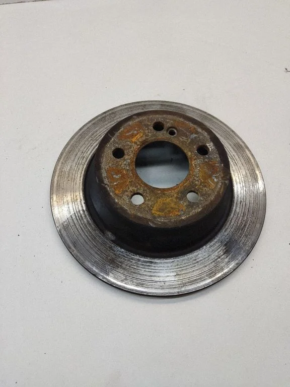 Rear brake disc – Mercedes-Benz E-Class W212 (2009-2016)