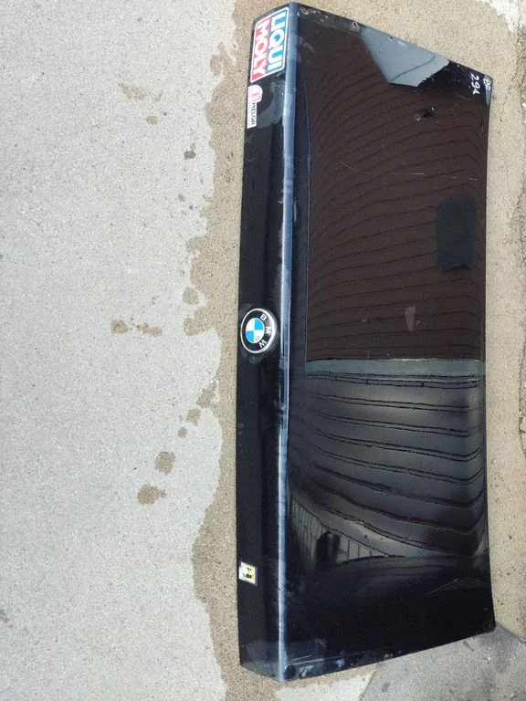 Tailgate/trunk/boot lid – rear