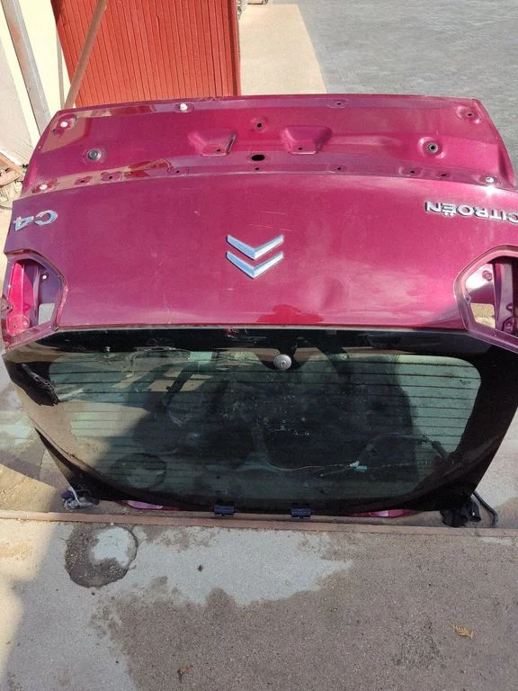 Tailgate/trunk/boot lid 44R001600