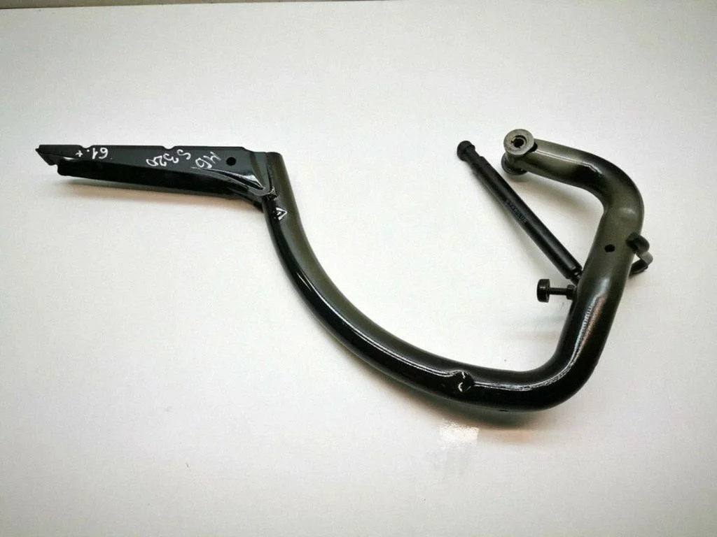 Tailgate/trunk/boot hinge A2217500128
