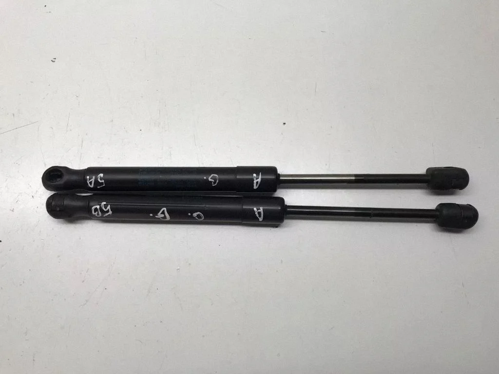 Tagaluugi gaasiamortisaator 4B5827552G