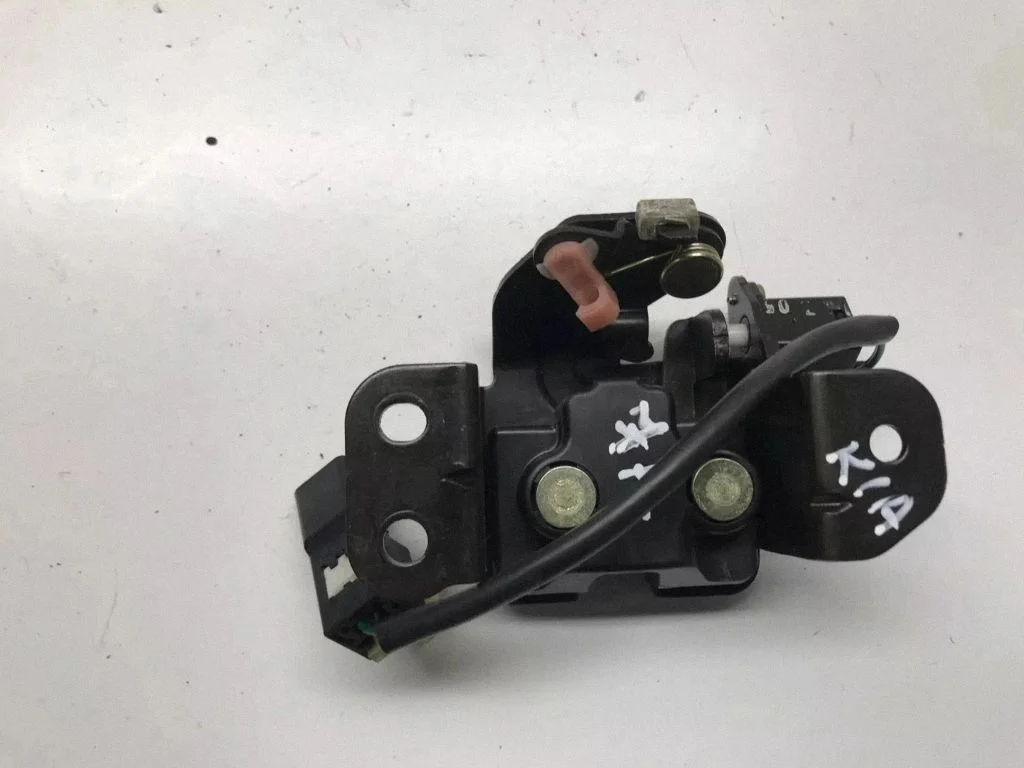 Tailgate/trunk/boot lock/catch/latch – KIA Sportage (2005-2010)