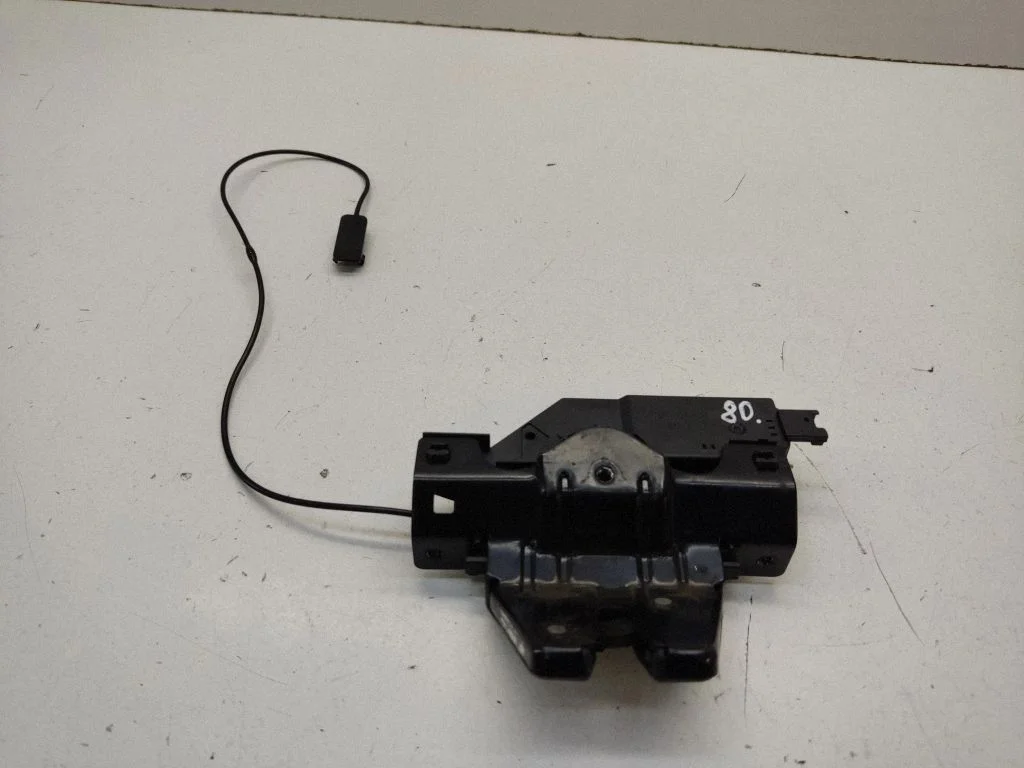 Tailgate/trunk/boot lock/catch/latch 623620