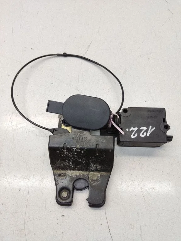 Tailgate/trunk/boot lock/catch/latch 8168892