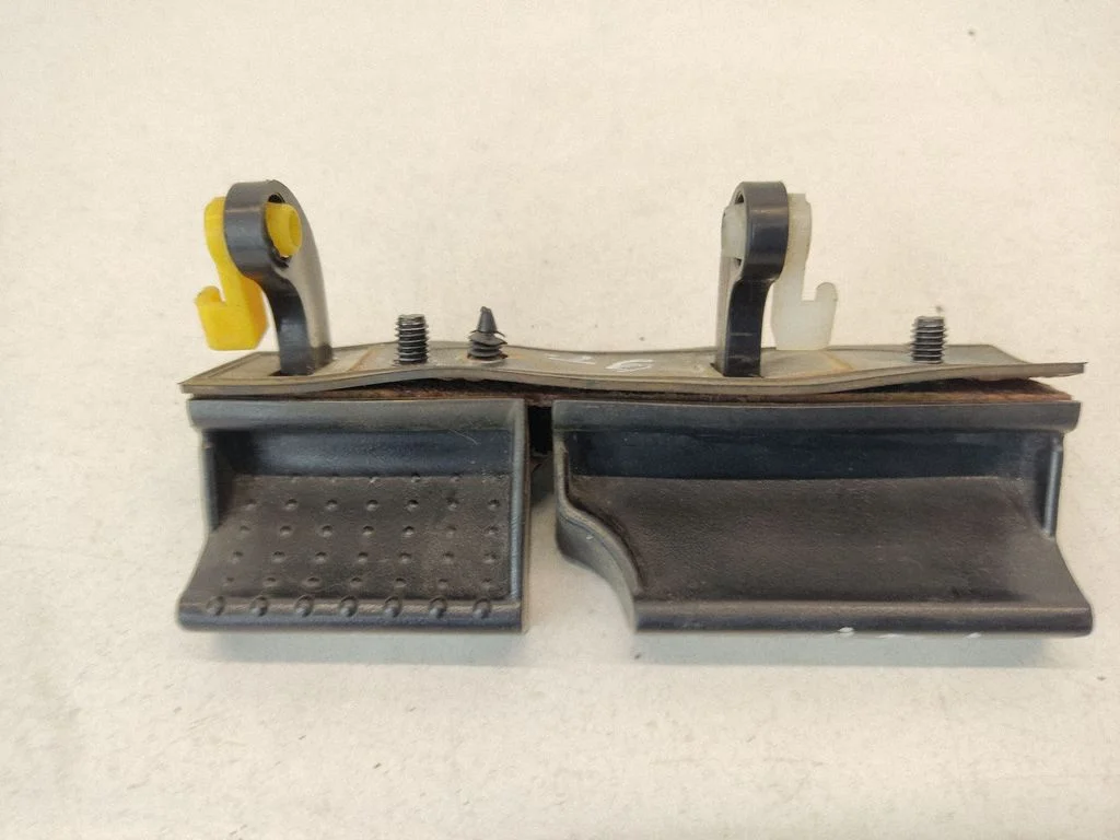 Tailgate/trunk/boot exterior handle 812602E000