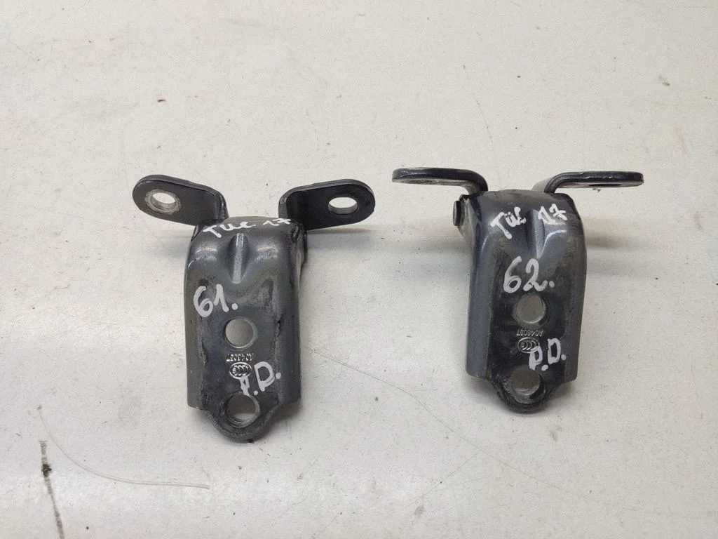 Front door hinges set A046057