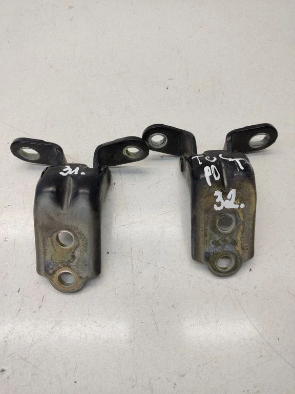 Front door hinges set – front right