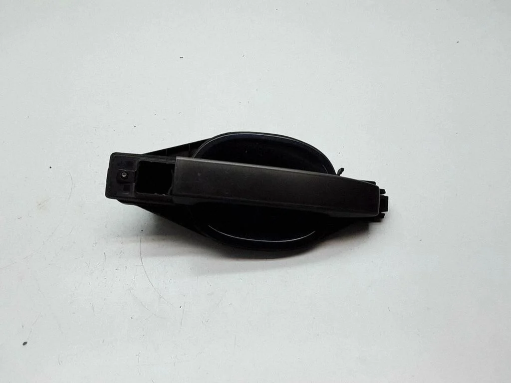 Front door exterior handle 7042484