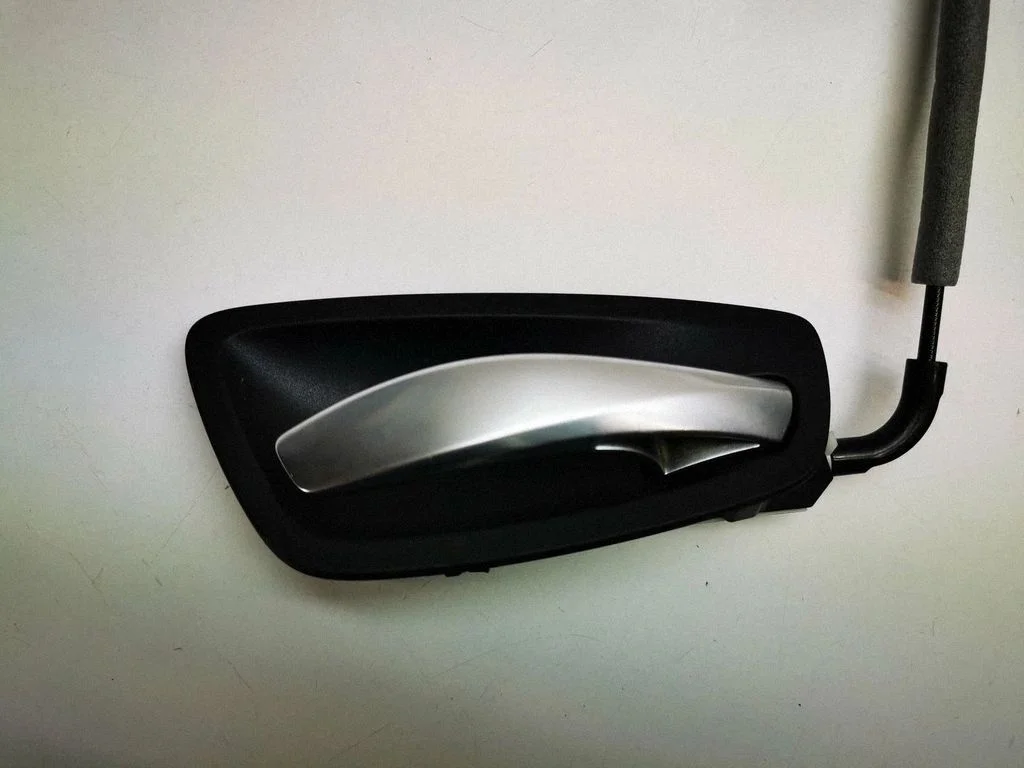 Front door interior handle 6962102