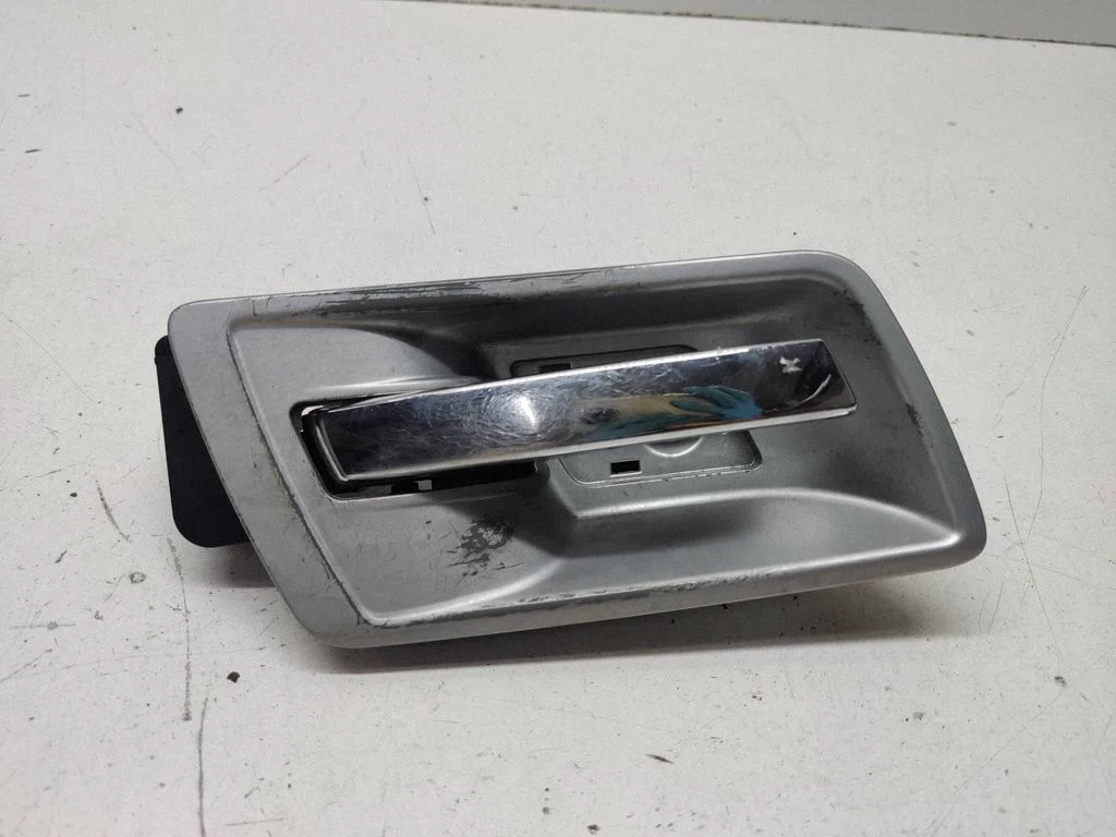 Front door interior handle 70638A
