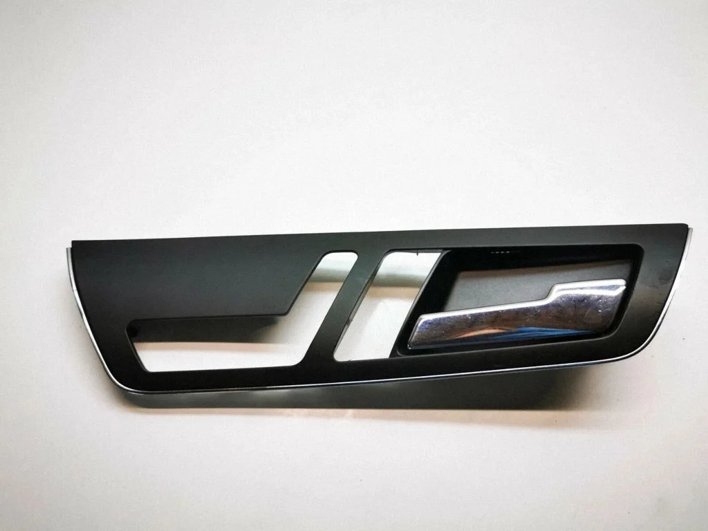 Front door interior handle A3364010001
