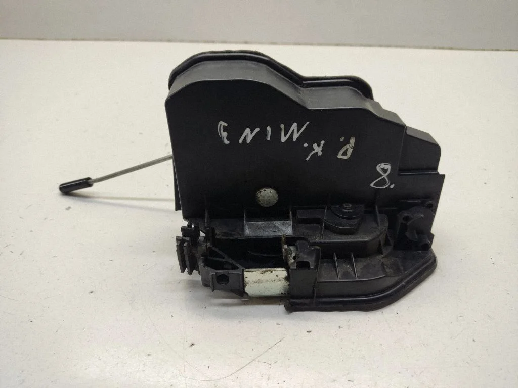 Front door lock – Mini Cooper Countryman R60 (2011-2016)