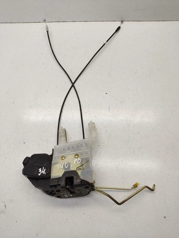 Front door lock – front right