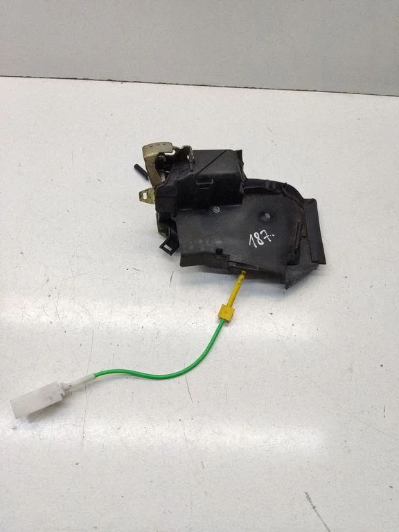 Front door lock – BMW 5 Series E39 (1996-2003)