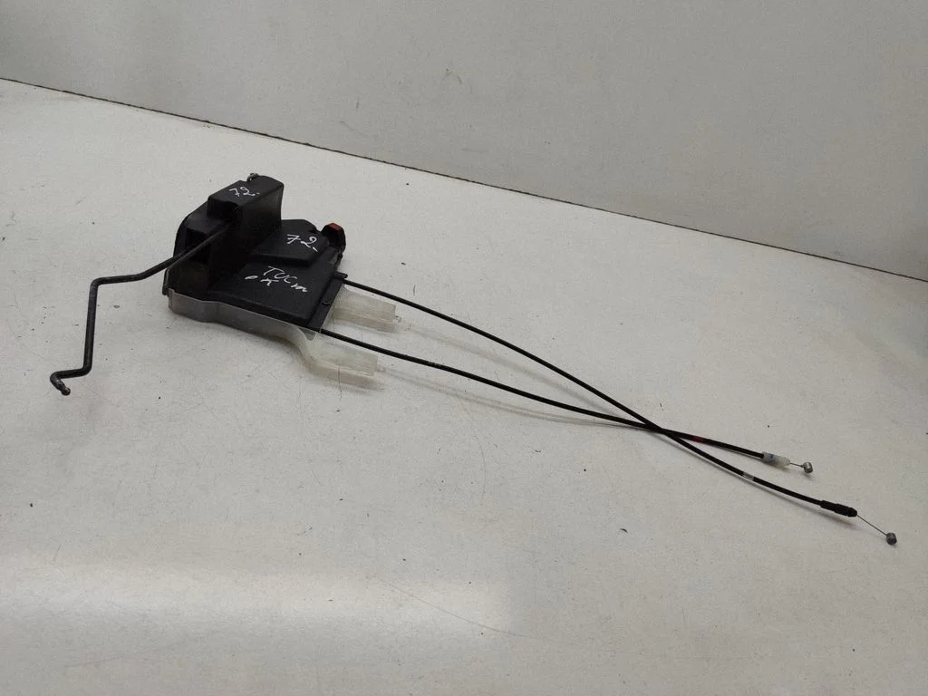 Front door lock 6K02