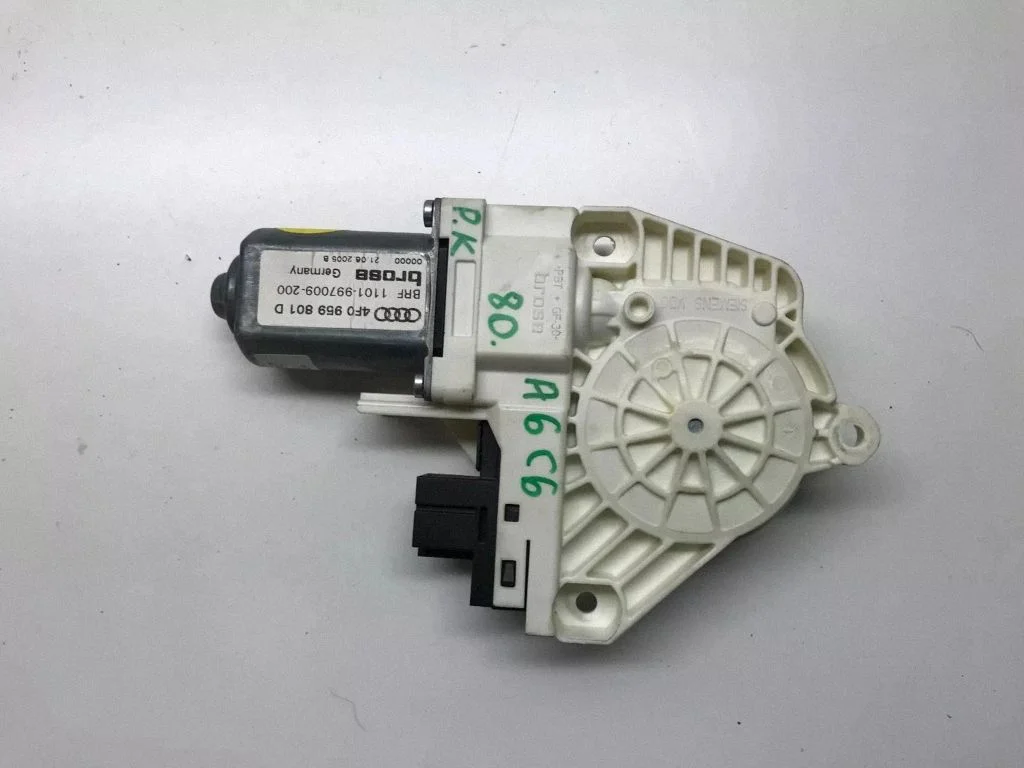Front door window regulator motor 4F0959801D