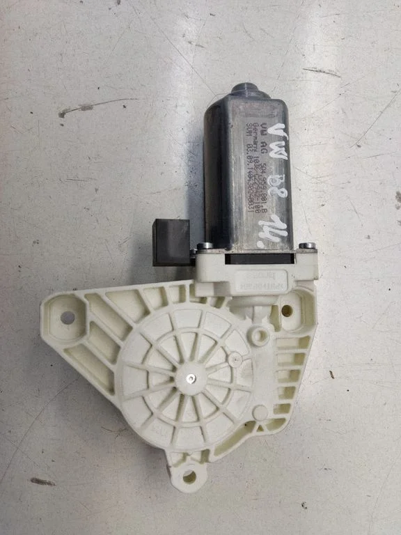 Front door window regulator motor 504959801B