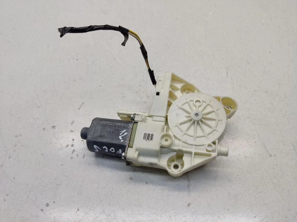 Esiukse aknatõstuki mootor 4M5T14553