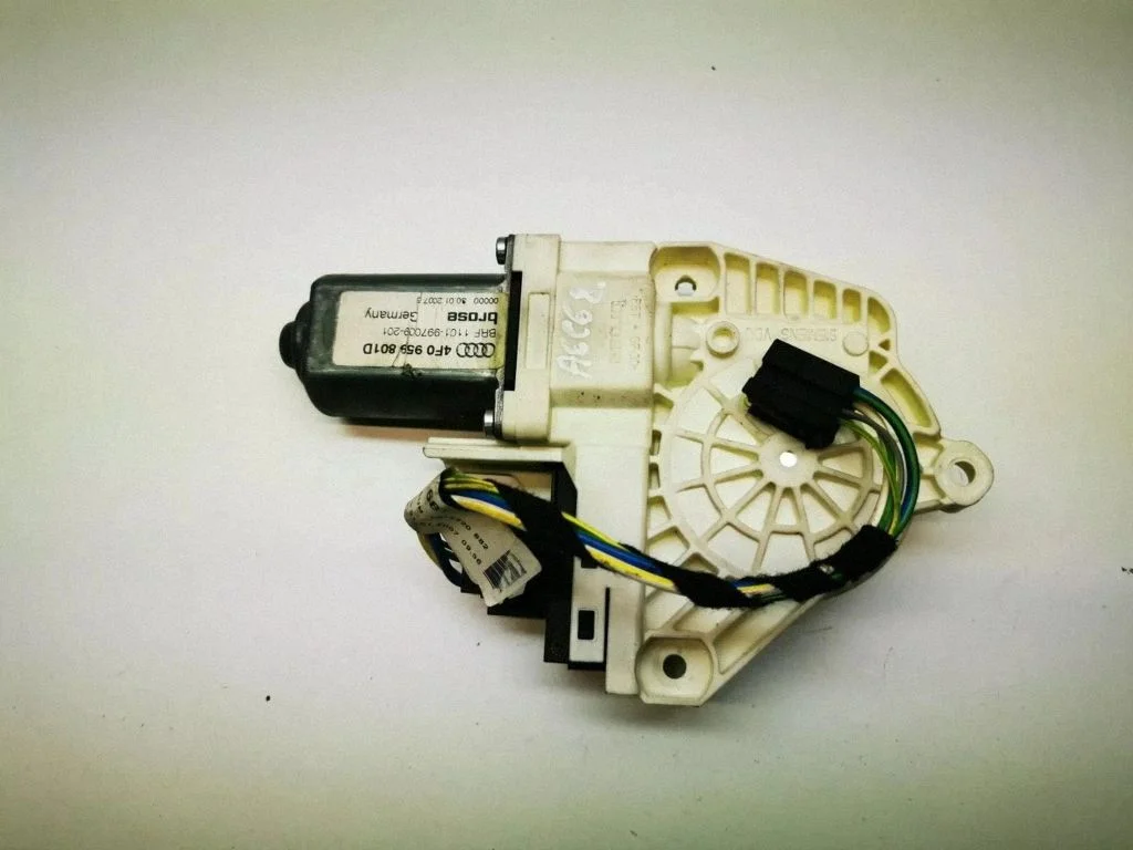 Front door window regulator motor 4F0959801D