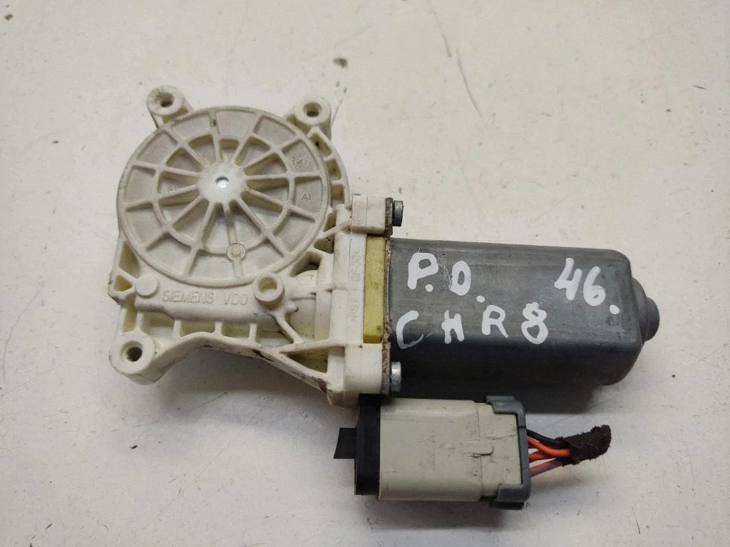 Front door window regulator motor 994669100