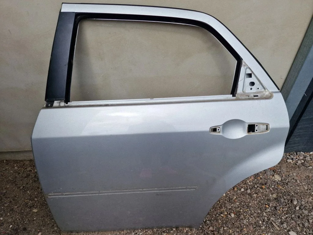 Rear door – left