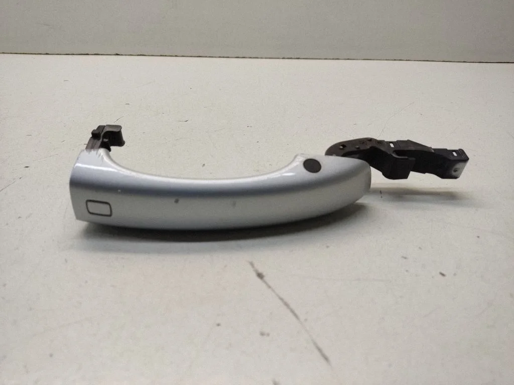 Rear door exterior handle – Audi A6 S6 C7 4G (2011-2018)