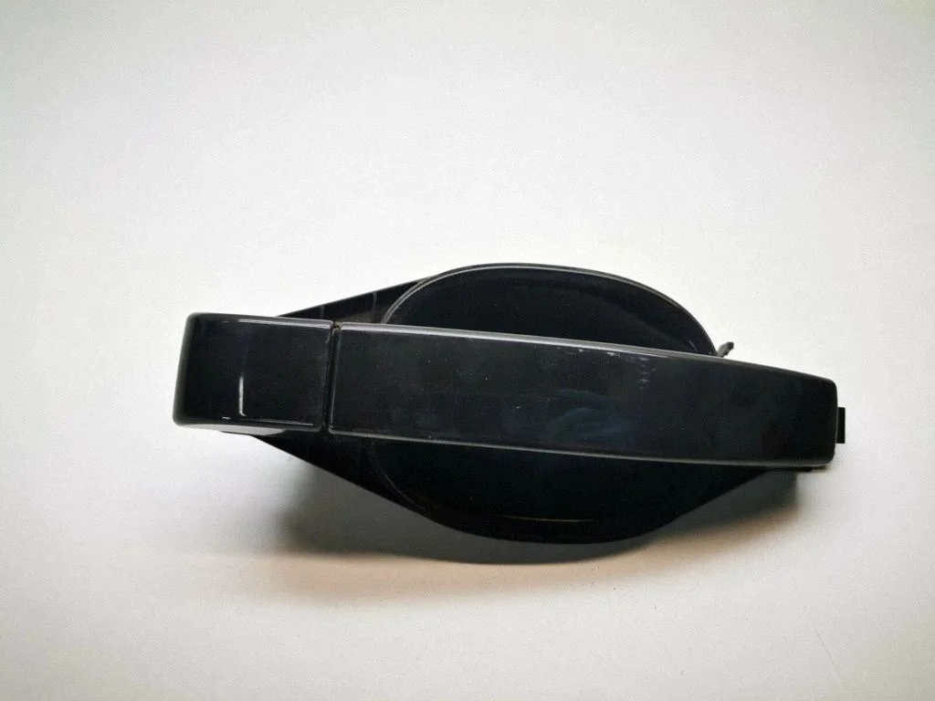 Rear door exterior handle 7042484